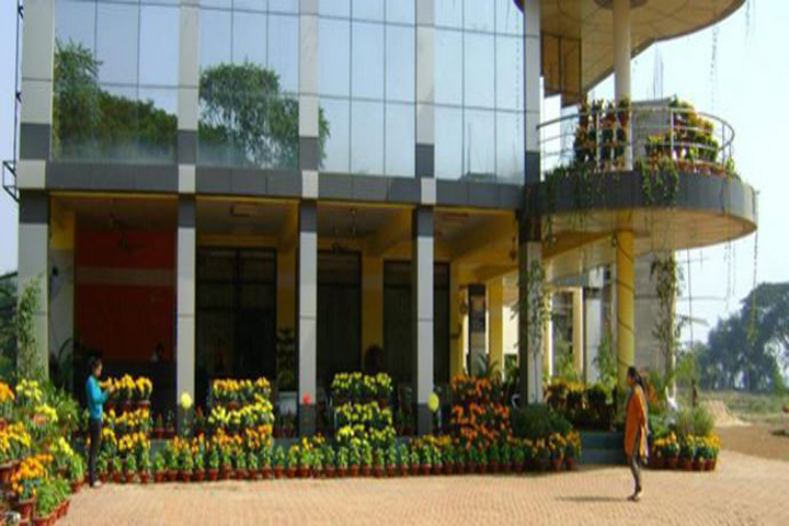 https://cache.careers360.mobi/media/colleges/social-media/media-gallery/10094/2019/4/9/College Front View of Brm International Institute of Management Bhubaneswar_Campus-View.JPG